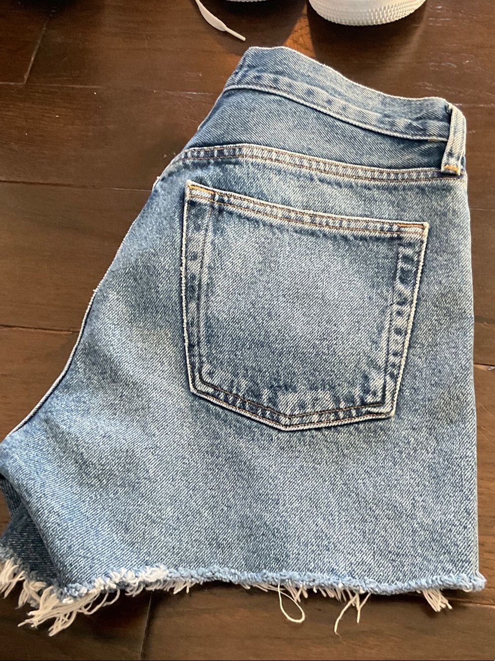 Agolde Light Blue Distressed Frayed Hem Denim Shorts - Picture 3 of 3